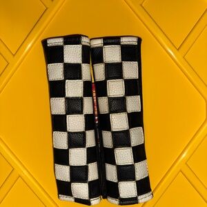 Check board seatbelt/ sterling wheel cover